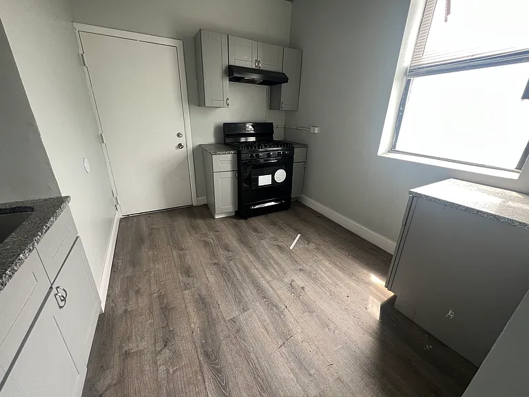 73 E 69th St #3 — Photo 6