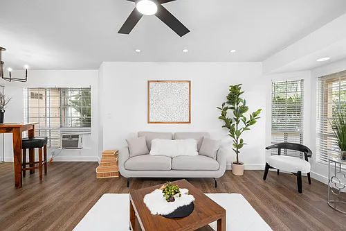 306 Mananai Pl #4D Photo 1