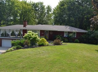 4590 Ontario Center Rd, Walworth, NY 14568