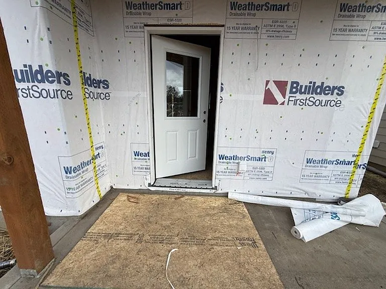 1105 NW Buchanan Ave — Photo 39