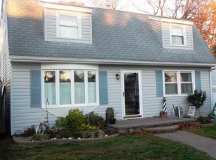 113 Village Rd, Villas, NJ 08251