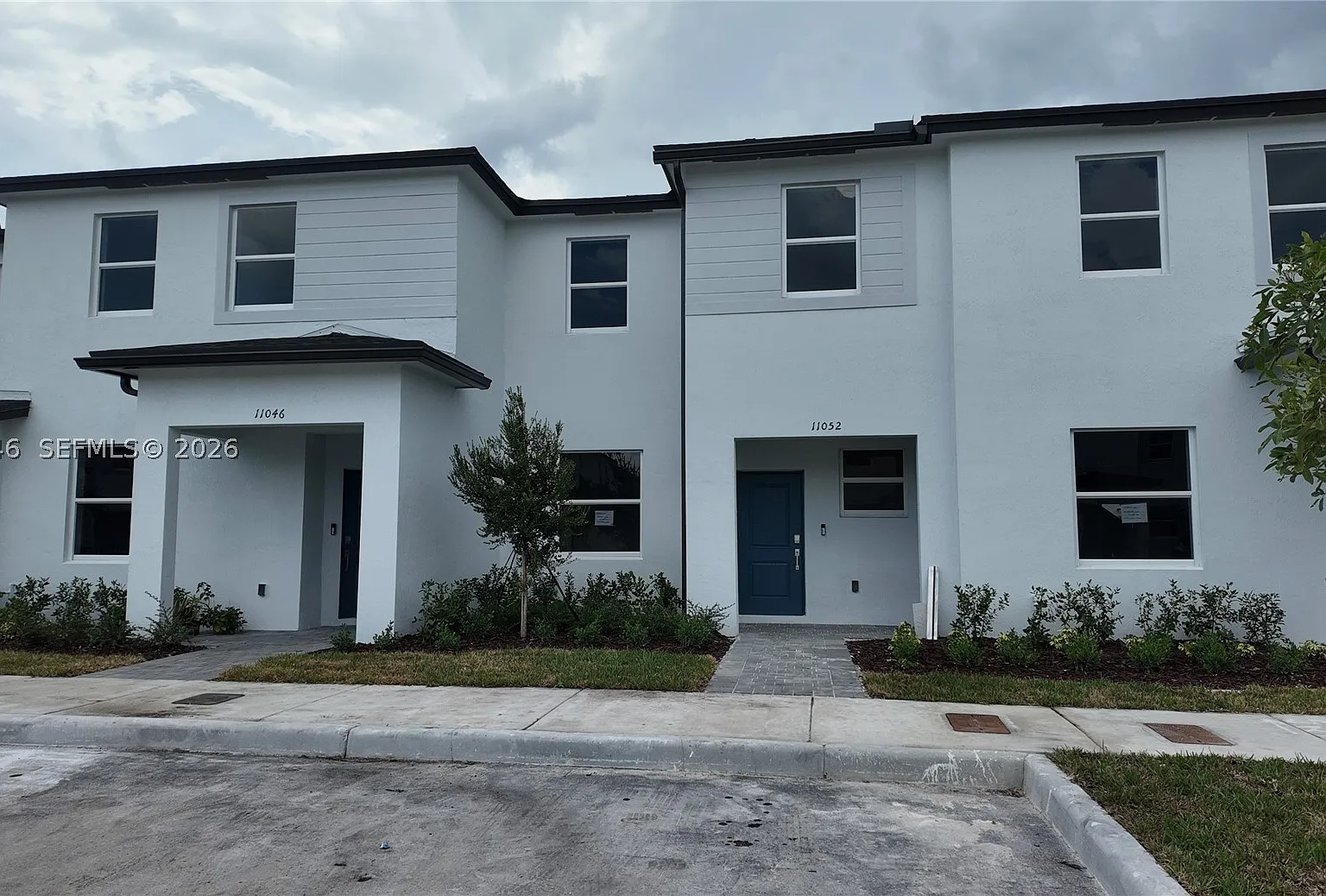 3 bed, 2.5 bath, $2,800 — Photo 1
