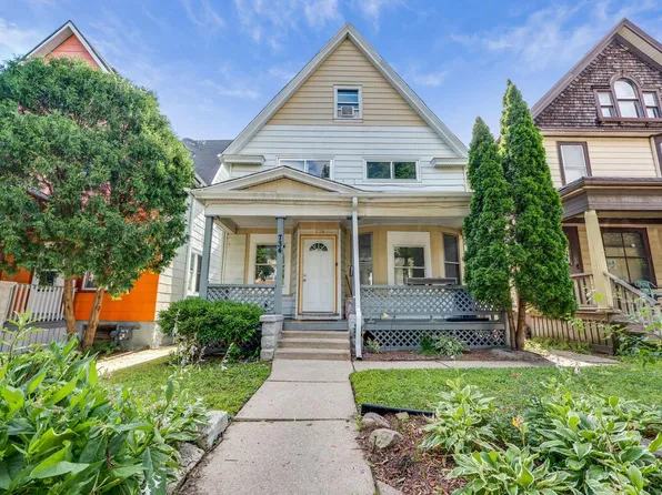 734 South 30th STREET, Milwaukee, WI 53215