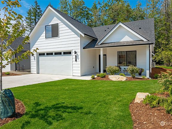 2nd image of 347 Oleander Drive