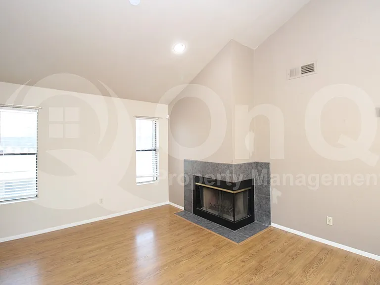 4201 N 20th St #227 — Photo 8