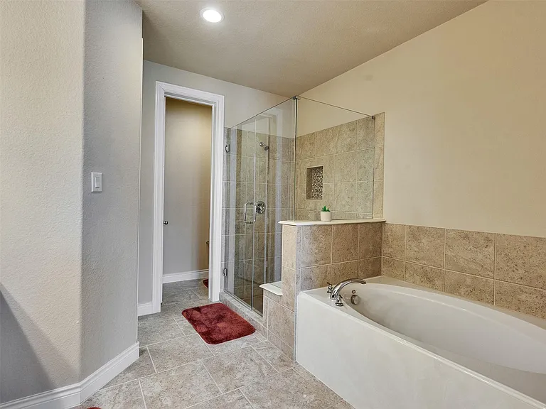 24238 Cordova Brook Ln — Photo 29