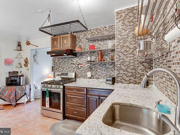 5th image of 13202 Huntington Ln