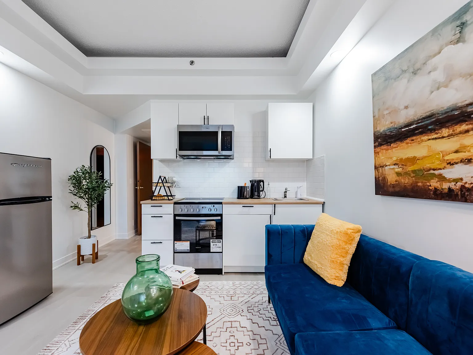 Studio, 340 sqft, $1,600 — Photo 3