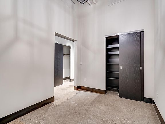 4th image of 150 26th Ave SE #108