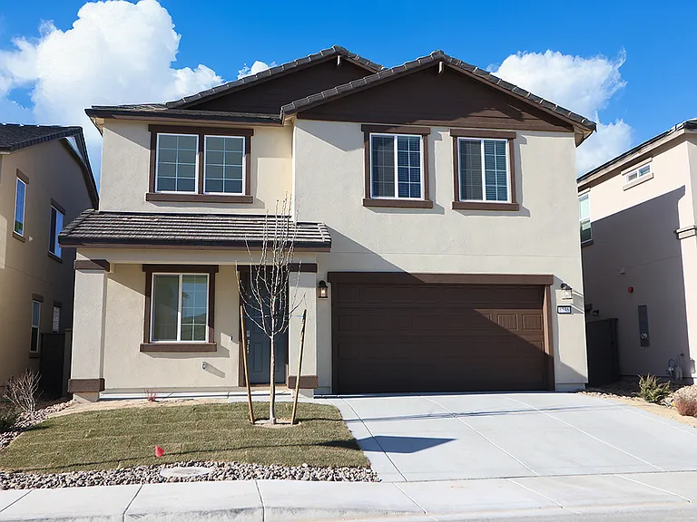 6735 Lunar Descent Dr — Photo 2