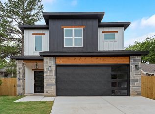 1315 Oak Knoll Dr, Haltom City, TX 76117