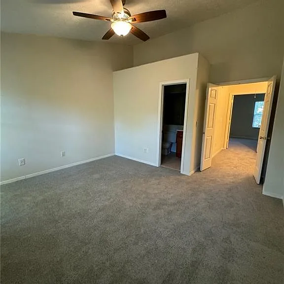 1306 Wedgewood Ct — Photo 12