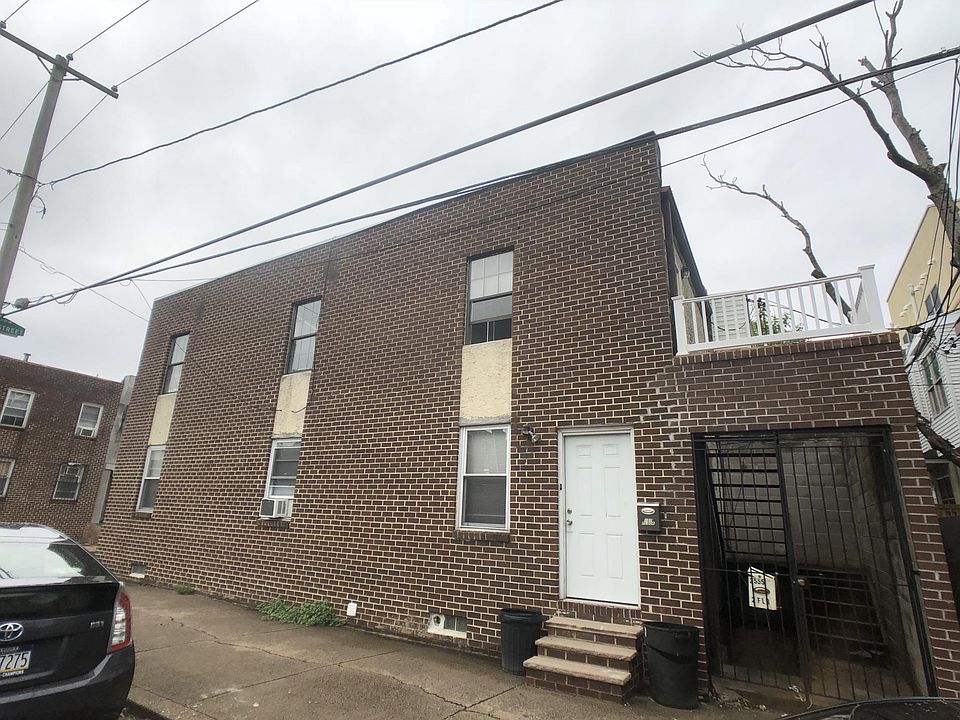 1st image of 2555 S Philip St #1