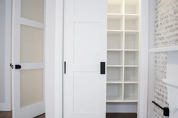 Rented by Argent Advisors LLC | media 32