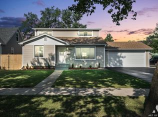 10624 Oak Park Ave, Chicago Ridge, IL 60415