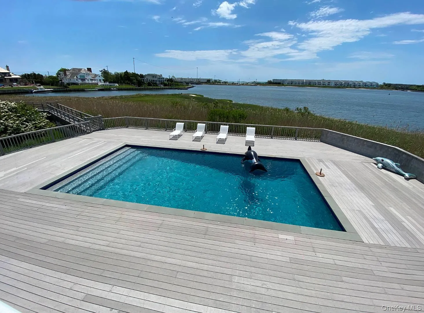 4 bed, 3.5 bath, 2118 sqft, $125,000 — Photo 2