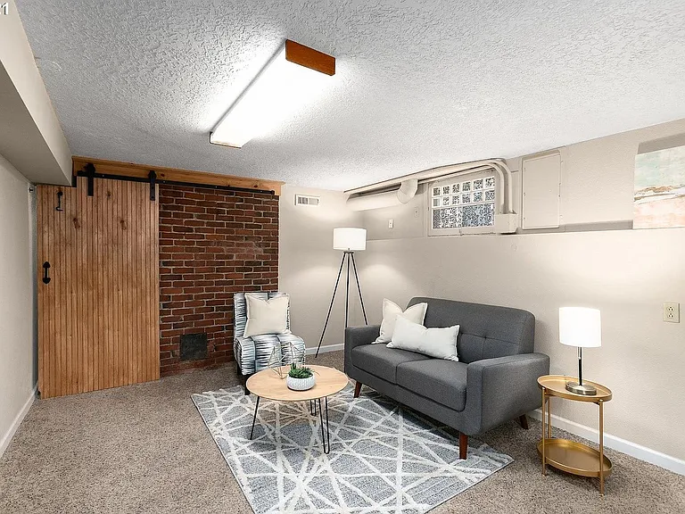 3234 SE Cesar E Chavez Blvd — Photo 30