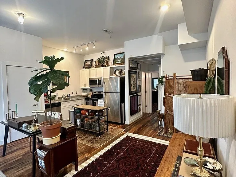 1225 4th Ave S #113 — Photo 3