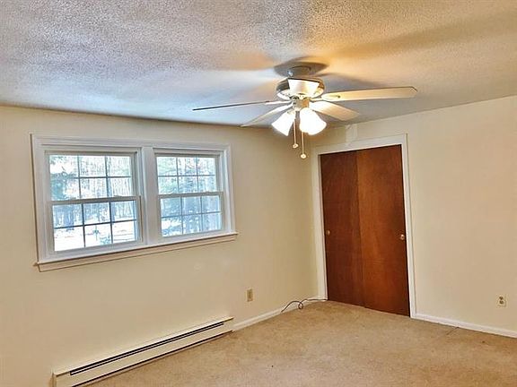 5th image of 16A Deerwood Dr
