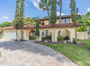 2705 W Woodlawn Ave, Tampa, FL 33607