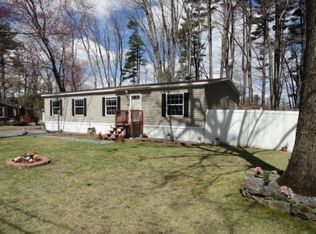 13 Play Camp Rd, Salem, NH 03079