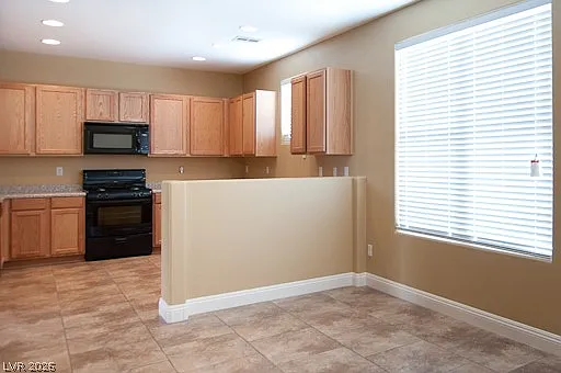 1025 Equator Ave — Photo 7