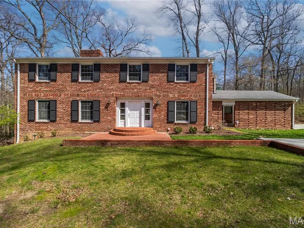 2442 Brookwood Dr, Cape Girardeau, MO 63701