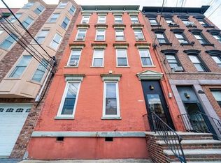 130 Adams St APT 4, Hoboken, NJ 07030