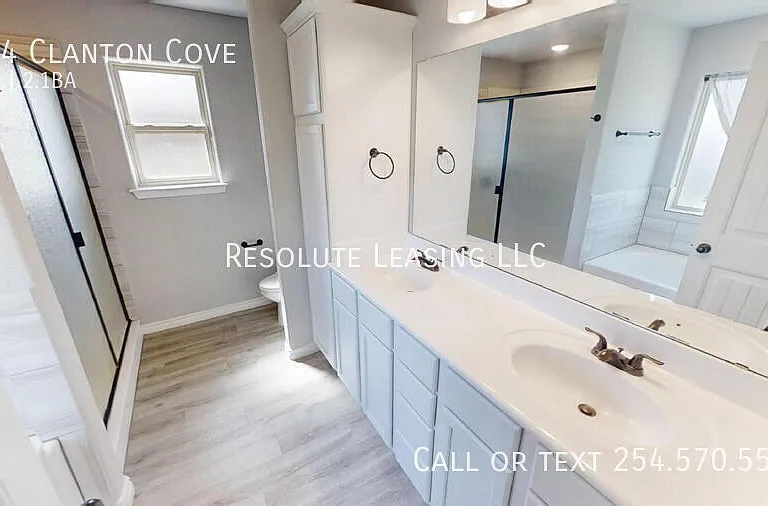 904 Clanton Cv — Photo 18