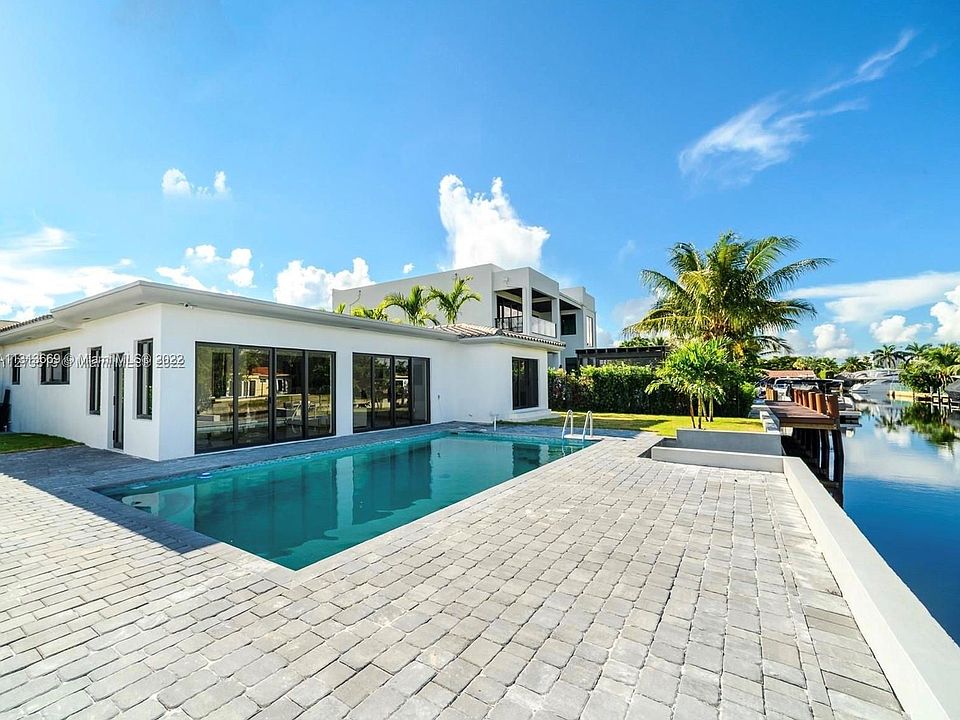 1st image of 13080 Ortega Ln