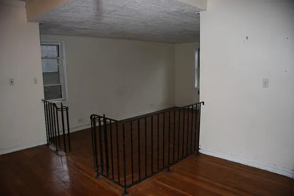 Rented by Lang Realty LLC | media 16