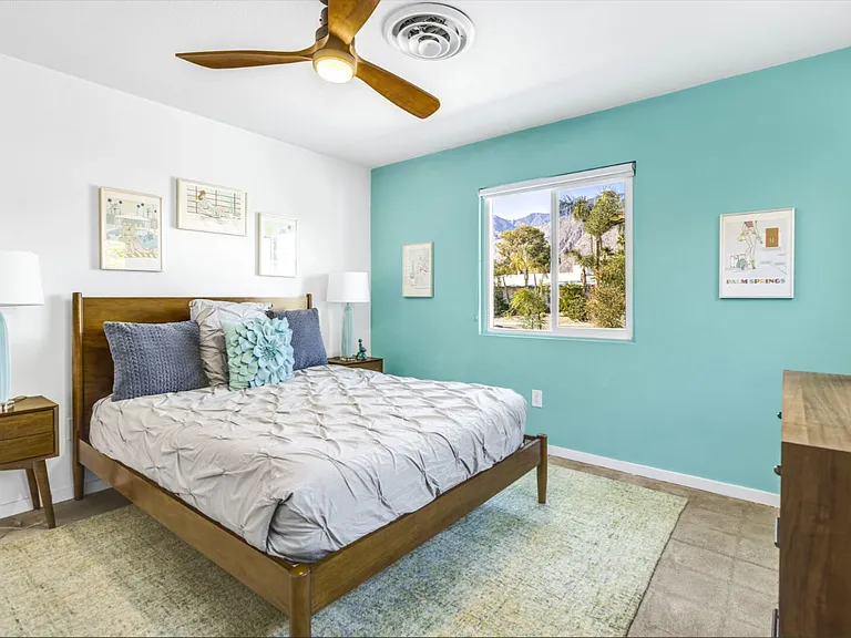 452 N Monterey Rd — Photo 17
