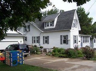 170 Erie Bch, Marblehead, OH 43440