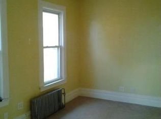 629 E 3rd St, Brooklyn, NY 11218