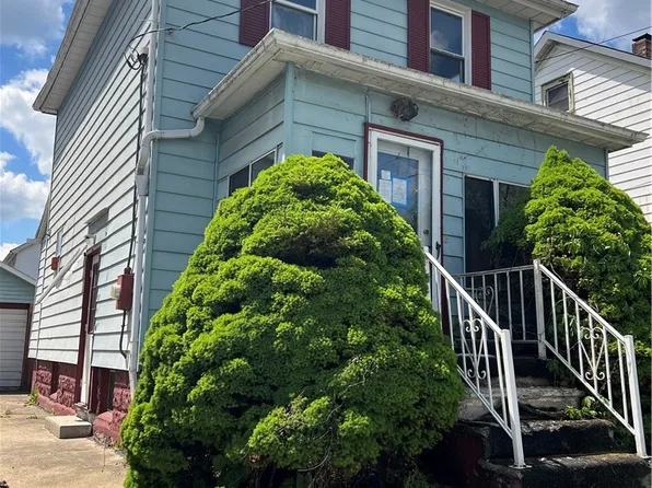 309 Crescent Ave, Ellwood City, PA 16117