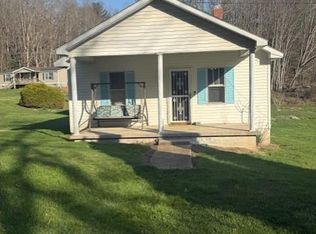274-4 Lake Rd #H, Daniels, WV 25832