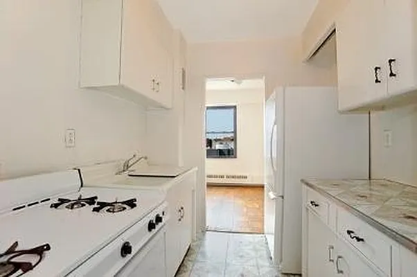 Sold by Corcoran | media 2