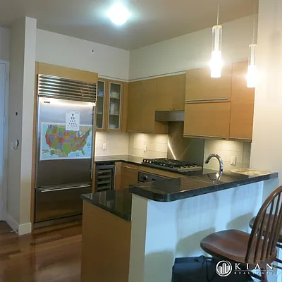 Rented by Kian Realty | media 17