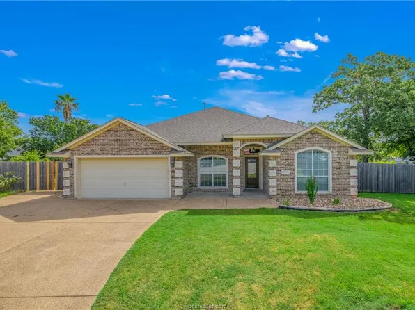 1114 Pamplin Ct, College Station, TX 77845
