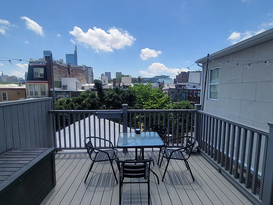 2122 Mt Vernon St, Philadelphia, PA 19130