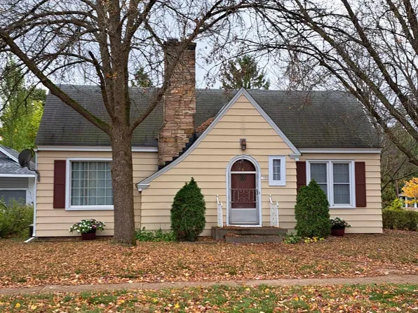 1700 FREMONT STREET, Stevens Point, WI 54481