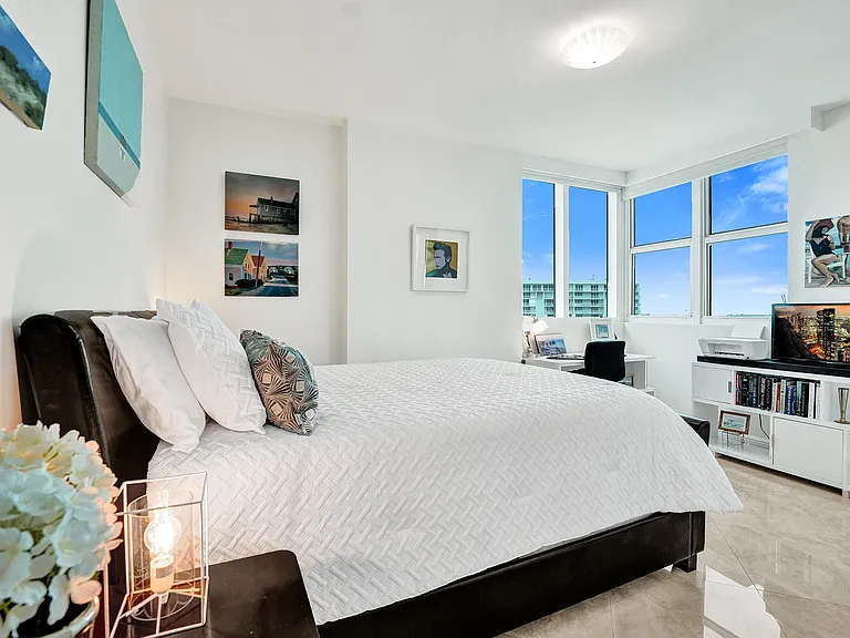 101 S Fort Lauderdale Beach Blvd #1107 — Photo 21