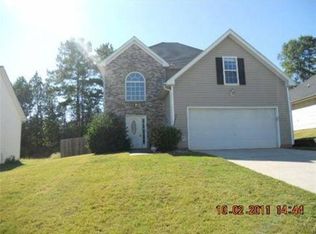 3050 Highland Park Ln, Lithonia, GA 30038