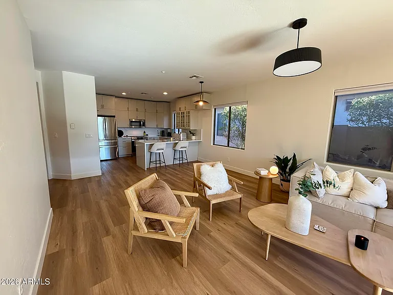 1839 W Owens Way — Photo 14