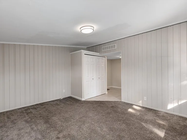4047 Ledgestone Dr — Photo 16