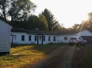 10480 Old Y Rd, Mazomanie, WI 53560