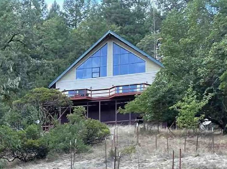 1st image of 3701 Chinquapin Dr