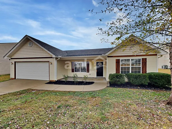 14 Annika Ct, Taylors, SC 29687