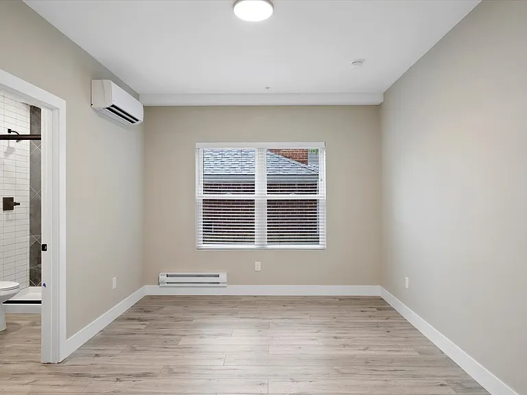 1327 Jersey St #3 — Photo 8