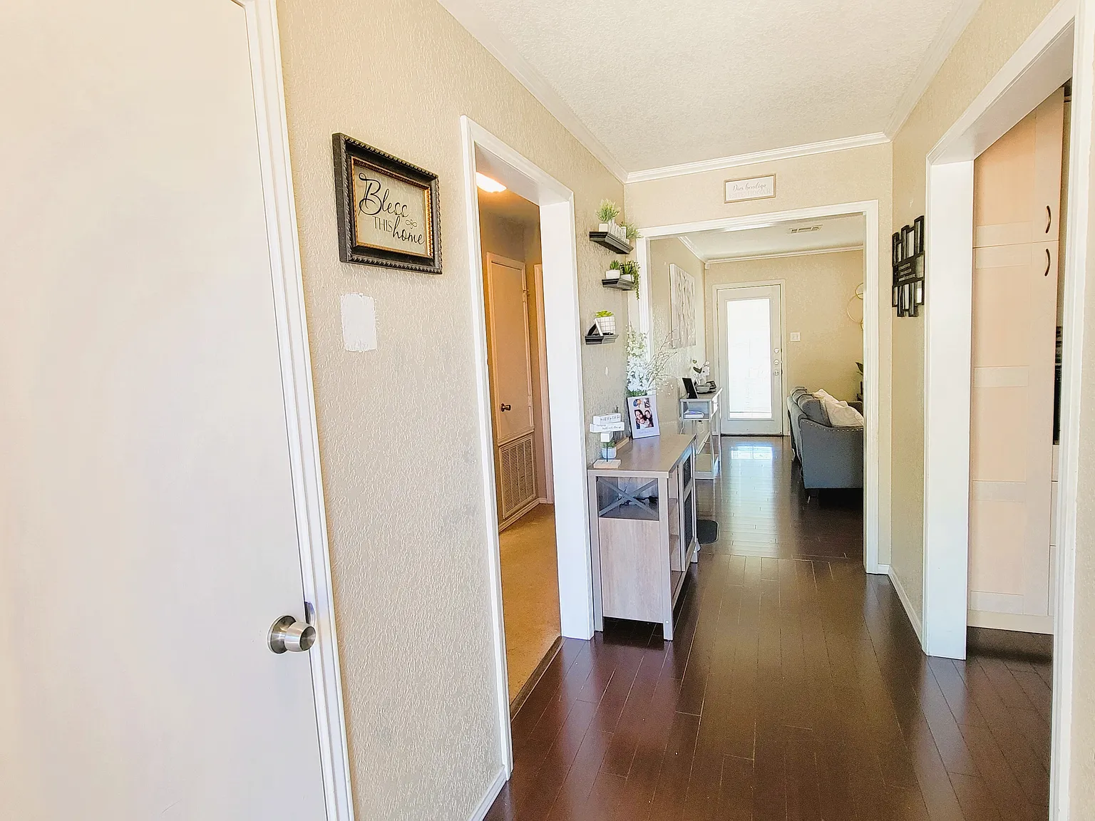 3 bed, 1508 sqft, $1,700 — Photo 3